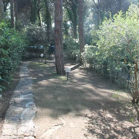 Holiday home Filippi Pineta- Terra/tetto A 200m. Dal Mare *